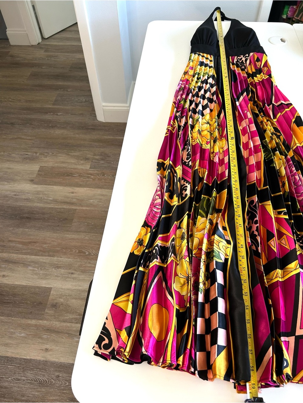 Cache Vintage Y2K Black Pink Satin Pleated Scarf Print Halter Maxi Dress Small - Picture 7 of 8